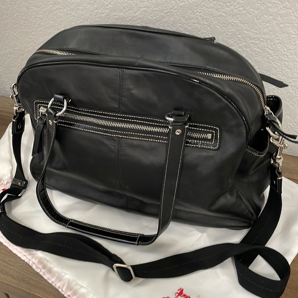 Coach B1276-F18374 Addison Black Leather Diaper/Travel Bag changing pad Purse - Picture 5 of 11